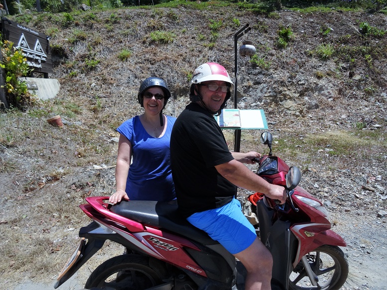 SCOOT TOUJOURS 